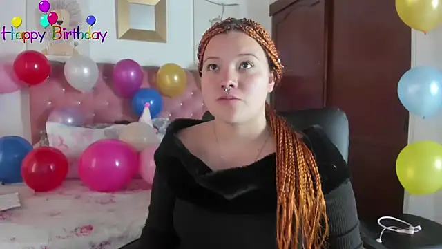 Snapshot of CelessteRedds chatting on 09.20.25 CelessteRedds online show from 09.20.25