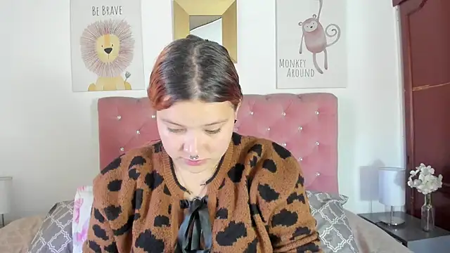 Snapshot of CelessteRedds chatting on 10.15.25 CelessteRedds online show from 10.15.25