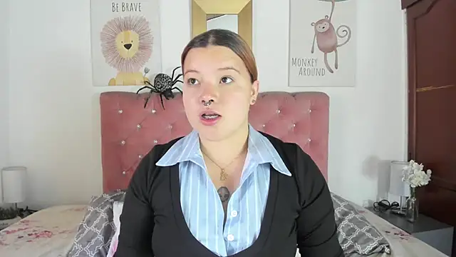 Snapshot of CelessteRedds chatting on 10.25.25 CelessteRedds online show from 10.25.25