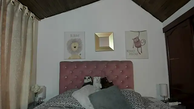 Snapshot of CelessteRedds chatting on 02.03.26 CelessteRedds online show from 02.03.26