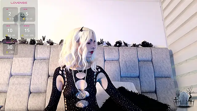 Alice noir online show from 02.12.26