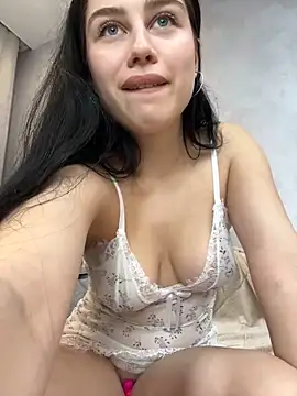 Snapshot of ChrisOnlyOne chatting on 12.02.24 ChrisOnlyOne online show from 12.02.24