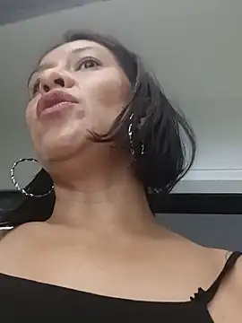 Slut Milf  online show from 01.16.25