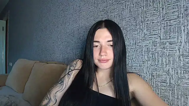 Snapshot of Liana_diva chatting on 06.17.26 Liana diva online show from 06.17.26