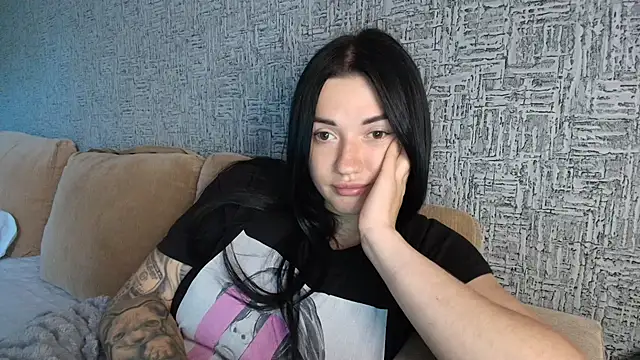 Snapshot of Liana_diva chatting on 06.24.26 Liana diva online show from 06.24.26