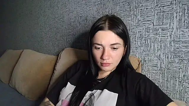 Snapshot of Liana_diva chatting on 07.26.26 Liana diva online show from 07.26.26