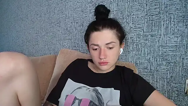 Snapshot of Liana_diva chatting on 08.02.26 Liana diva online show from 08.02.26