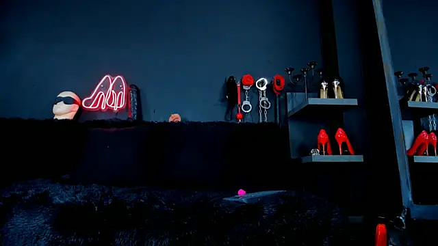 DelaneyStone online show from 09.19.25