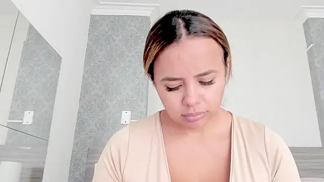 Snapshot of Mistyca chatting on 02.09.25 Mistyca online show from 02.09.25