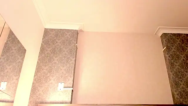 Snapshot of Mistyca chatting on 02.27.25 Mistyca online show from 02.27.25