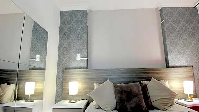 Snapshot of Mistyca chatting on 10.15.25 Mistyca online show from 10.15.25