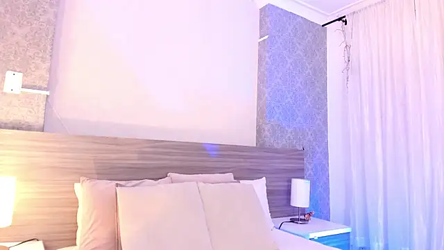 Snapshot of Mistyca chatting on 10.19.25 Mistyca online show from 10.19.25