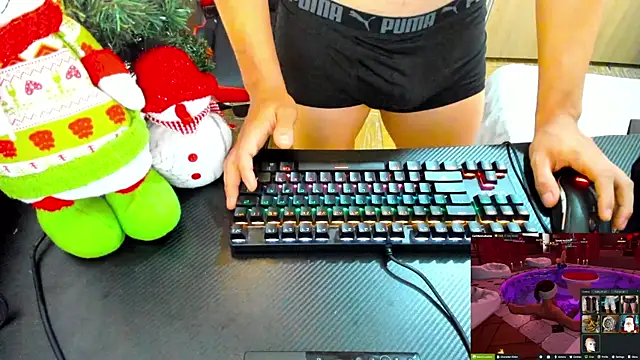 Snapshot of Calihotcaliente277 chatting on 12.31.24 Calihotcaliente277 online show from 12.31.24