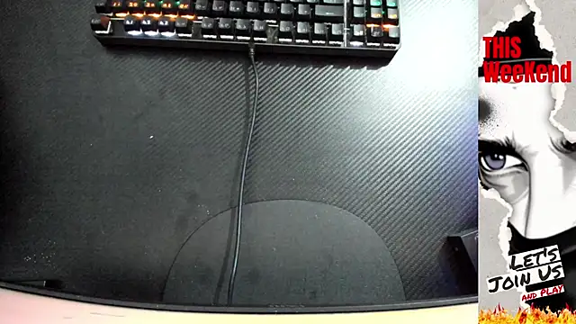 Snapshot of Calihotcaliente277 chatting on 09.20.25 Calihotcaliente277 online show from 09.20.25