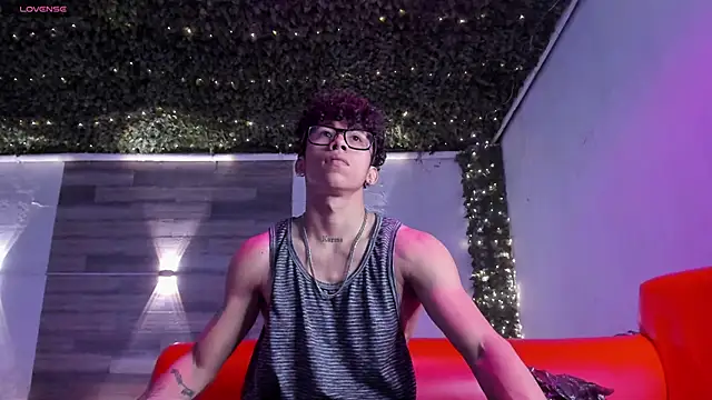 AkazaBoy  online show from 03.22.25