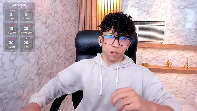 AkazaBoy  online show from 09.12.25