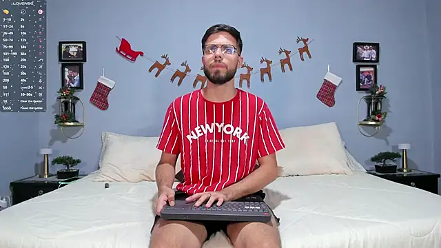 Snapshot of ETHAN_ADAM chatting on 12.14.24 ETHAN ADAM online show from 12.14.24