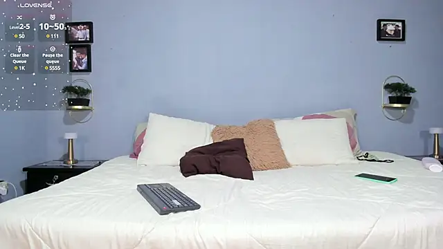 Snapshot of ETHAN_ADAM chatting on 01.24.25 ETHAN ADAM online show from 01.24.25