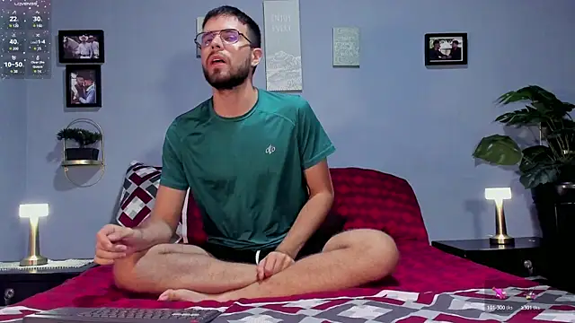 Snapshot of ETHAN_ADAM chatting on 03.13.25 ETHAN ADAM online show from 03.13.25