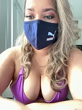 famous indian girl online show from 09.13.25