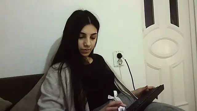 Ahotkittyxxx online show from 01.23.25