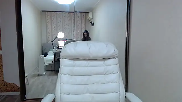 Snapshot of VitaminPorn chatting on 10.14.25 VitaminPorn online show from 10.14.25