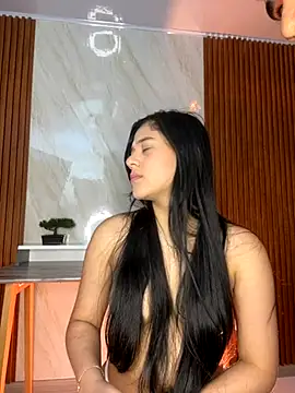 floriamANDjazmin online show from 10.13.25