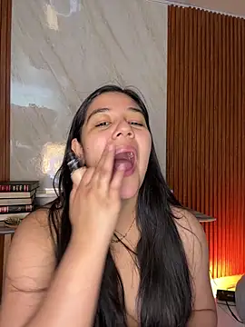 floriamANDjazmin online show from 05.18.26