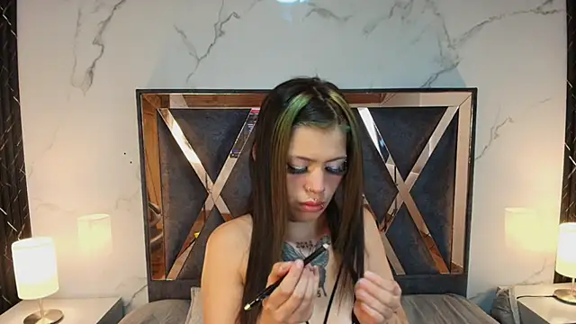 AuroraDiaz online show from 04.03.26