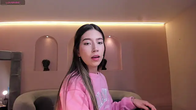 TaraLawrence online show from 01.07.26