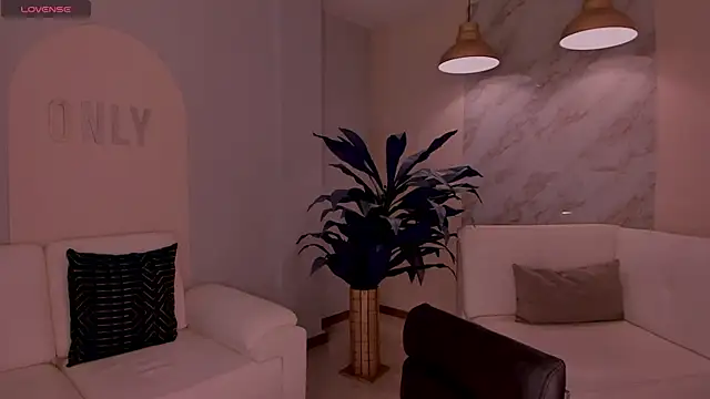 MaddisonLowe online show from 07.21.26