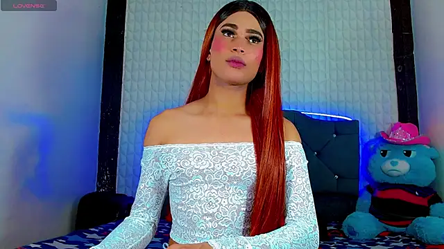 Hellen moons   online show from 02.11.25