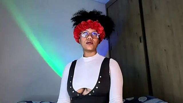 Snapshot of Ale_xandra chatting on 05.28.26 Ale xandra online show from 05.28.26