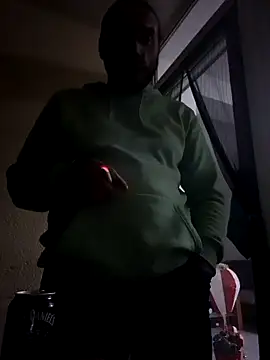 Cem-aus-Nrw-Krefeld online show from 12.17.24