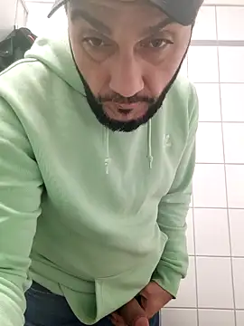 Cem-aus-Nrw-Krefeld online show from 01.09.25