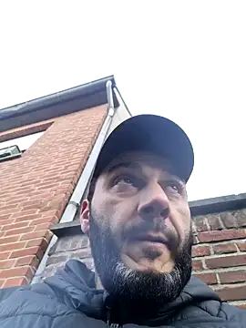 Cem-aus-Nrw-Krefeld online show from 02.03.25