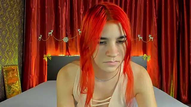 Snapshot of _Polly_Love_ chatting on 12.24.24 Polly Love online show from 12.24.24