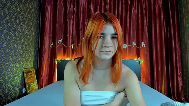 Snapshot of _Polly_Love_ chatting on 01.13.25 Polly Love online show from 01.13.25