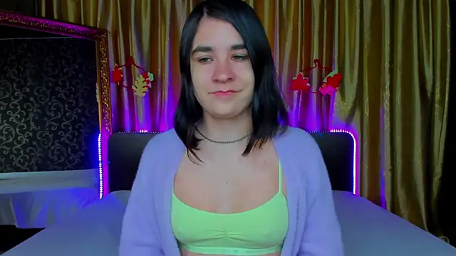 Snapshot of _Polly_Love_ chatting on 11.20.25 Polly Love online show from 11.20.25