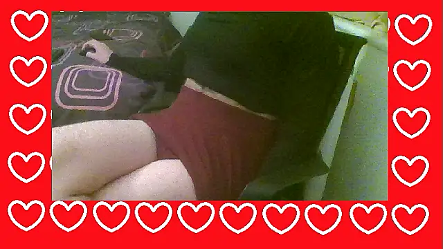 Snapshot of AshWinter chatting on 02.10.25 AshWinter online show from 02.10.25