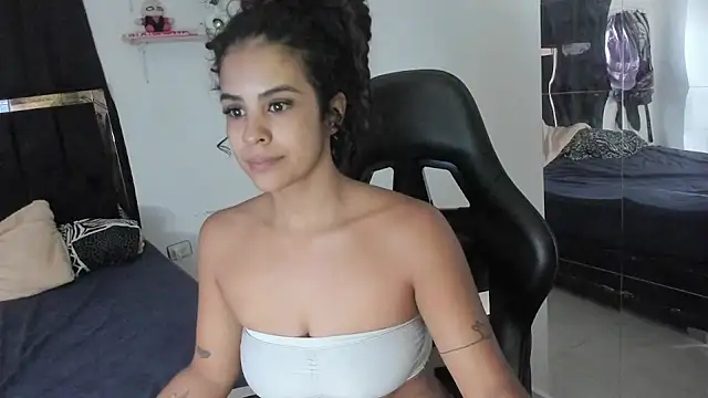 Moon Sammy online show from 03.25.26