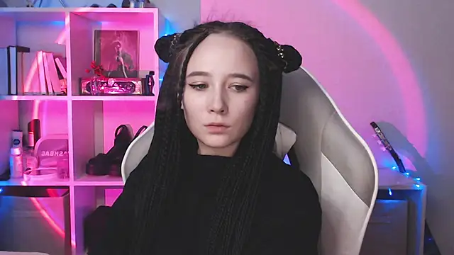 Robin yourss online show from 12.10.24