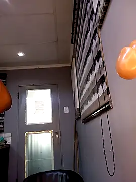 Snapshot of DickDiva1 chatting on 03.06.25 DickDiva1 online show from 03.06.25