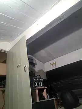 Snapshot of Xxxasrty chatting on 11.06.25 Xxxasrty online show from 11.06.25