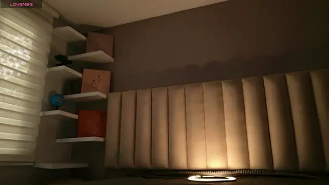 Megan mooree  online show from 02.11.26