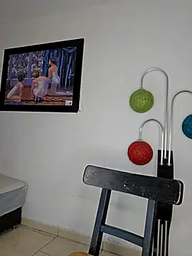 Antonella2 m online show from 12.10.24