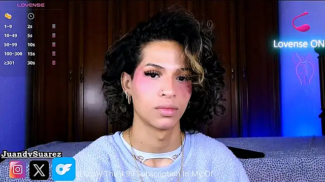 Snapshot of Abby_bella09 chatting on 11.03.25 Abby bella09 online show from 11.03.25