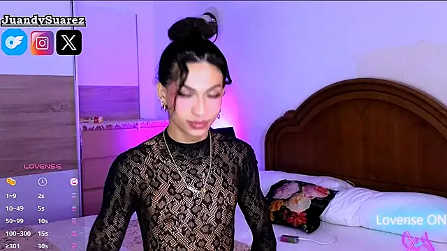 Snapshot of Abby_bella09 chatting on 11.30.25 Abby bella09 online show from 11.30.25