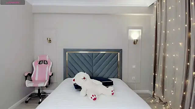 oxxx me online show from 01.10.25