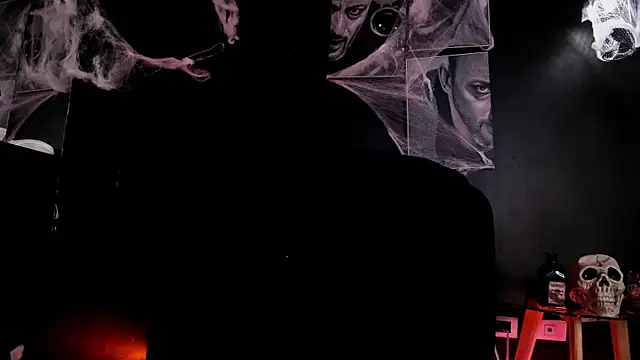 Agnes jones  online show from 10.11.25